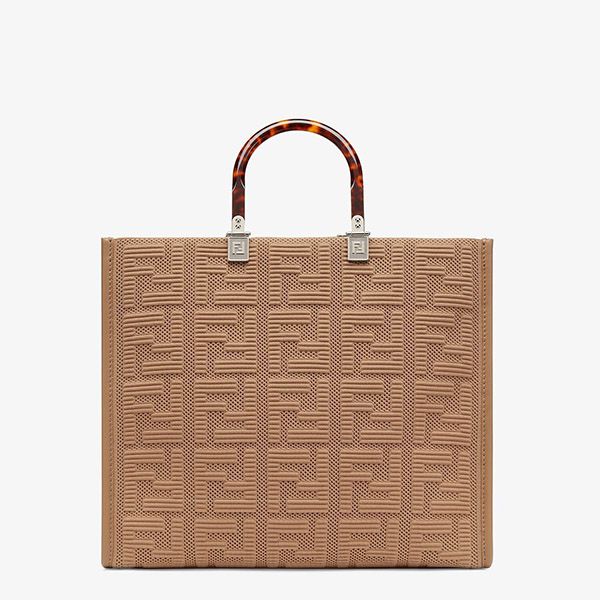 話題の新作*フェンディ サンシャイン ミディアム 偽物 ショッパー